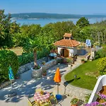 Bella Vista 3*