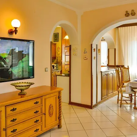 בית הארחה Bella Vista 3*