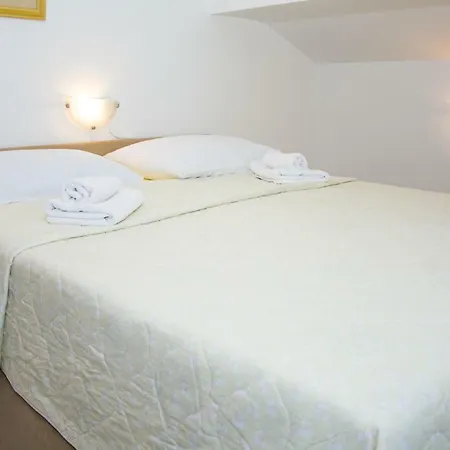 Bella Vista Vendégház 3*